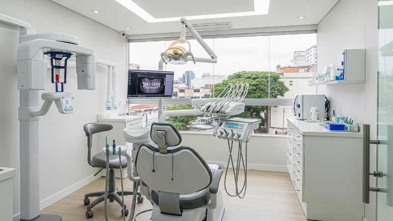 Educação em Saúde Bucal em Araxá: Um Mercado em Crescimento