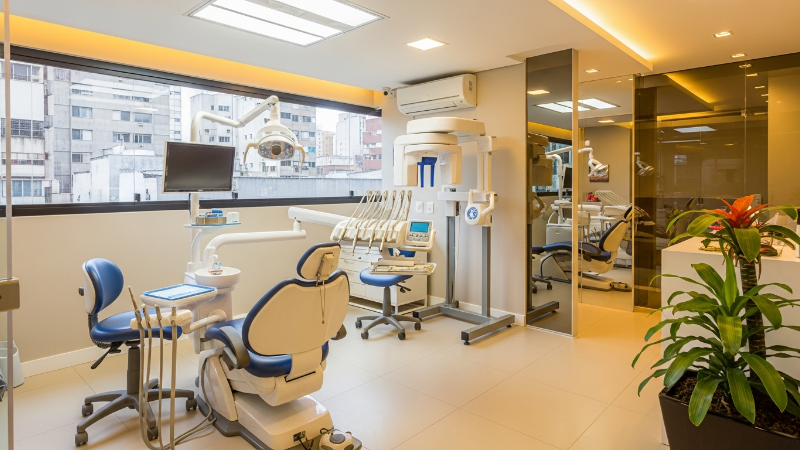 Demanda por Implantes Dentários em Alta em Crato: Oportunidades e Estratégias para Dentistas