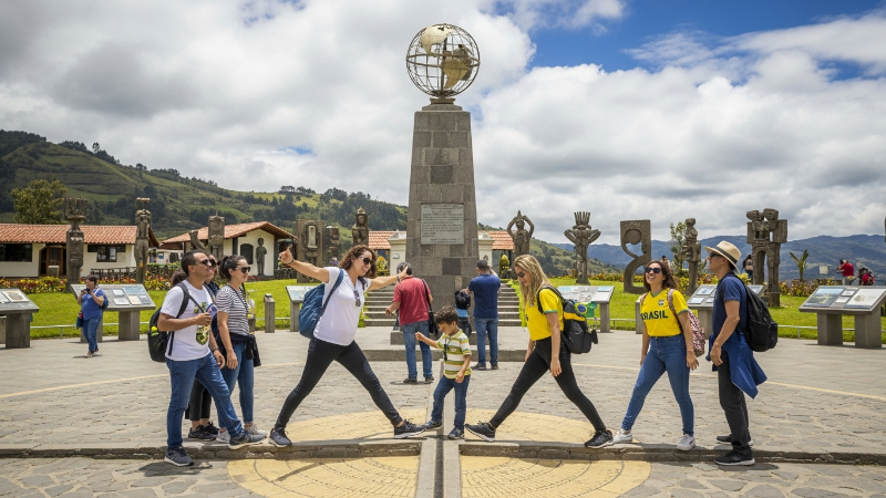 Descobrindo o Encanto do Equador: Dicas e Roteiros Personalizados para Brasileiros