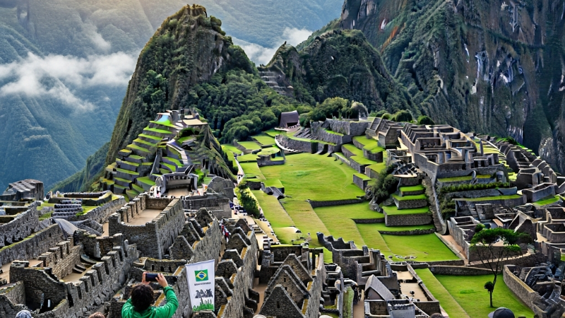 Descobrindo o Peru: Um Destino de Sonho para Turistas Brasileiros