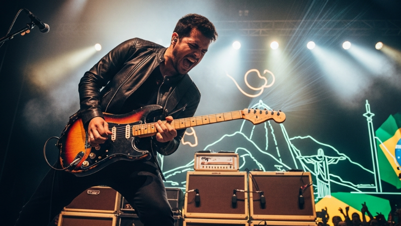 O Legado dos Pioneiros do Rock: Como Eles Influenciaram Gerações de Guitarristas